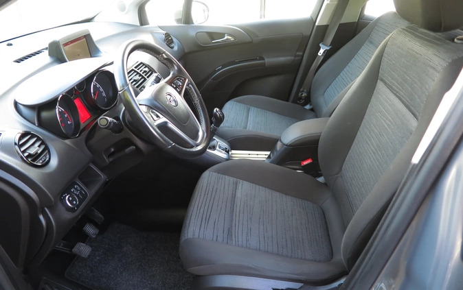Opel Meriva cena 29900 przebieg: 160000, rok produkcji 2015 z Goleniów małe 562